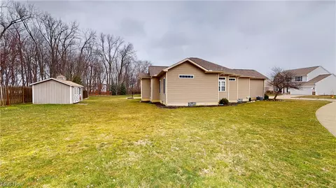 3910 Arcadia Cir, Willoughby, OH 44094 photo 25