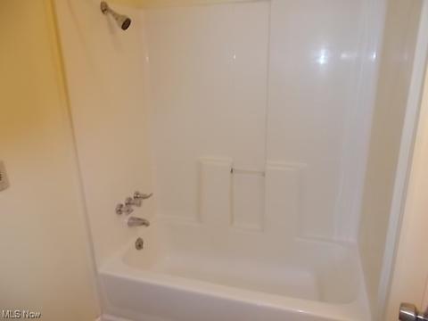 152 Seneca Ave, Elyria, OH 44035 photo 18