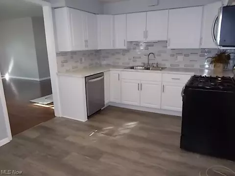 152 Seneca Ave, Elyria, OH 44035 photo 12