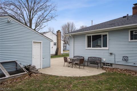 614 Lucille Dr, Elyria, OH 44035 photo 29