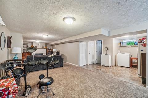 614 Lucille Dr, Elyria, OH 44035 photo 21
