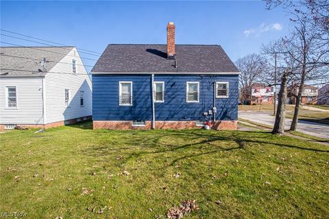 21112 Hansen Rd, Maple Heights, OH 44137 photo 22