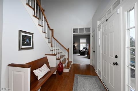 2028 E Highgate Ct, Hudson, OH 44236 photo 2