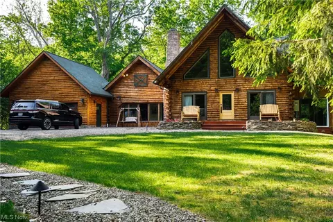 3407 Cook Rd, Medina, OH 44256