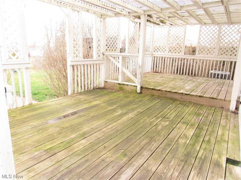 6376 Wolf Rd, Brook Park, OH 44142 photo 15