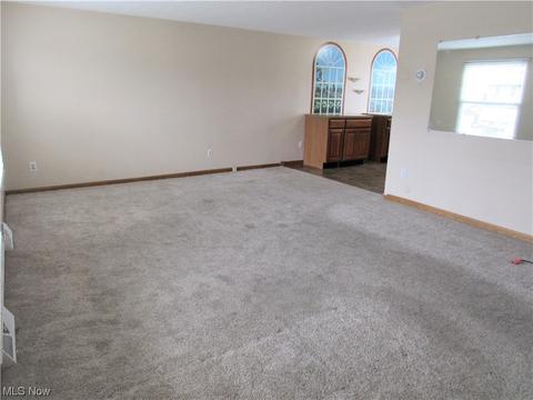 6376 Wolf Rd, Brook Park, OH 44142 photo 5