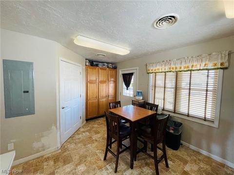 334 Pasadena Ave, Elyria, OH 44035 photo 7