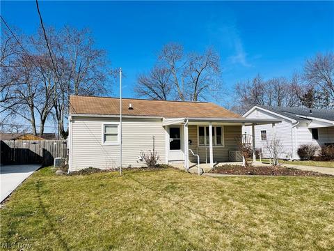 334 Pasadena Ave, Elyria, OH 44035 photo 2