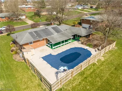 401 Sheri Ave NE, Massillon, OH 44646 photo 4