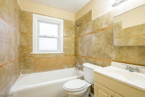 5807 Gilbert Ave, Parma, OH 44129 photo 12