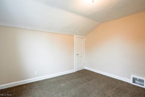5807 Gilbert Ave, Parma, OH 44129 photo 15