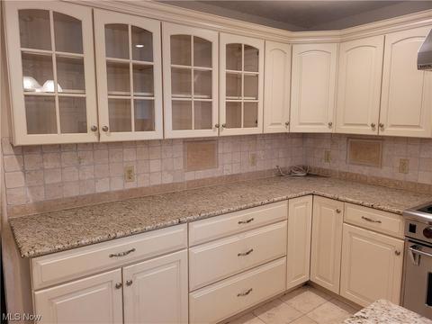 965 Primrose Dr, Seven Hills, OH 44131 photo 6