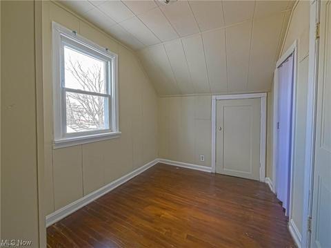 810 E 256th St, Euclid, OH 44132 photo 11