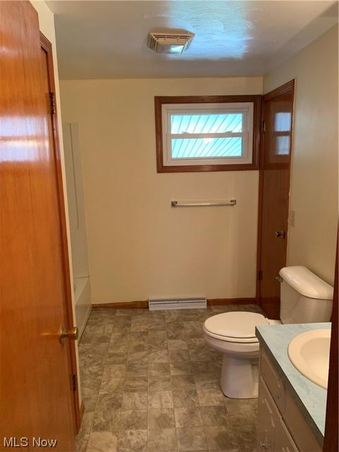 231 Union Ave, Dover, OH 44622 photo 7