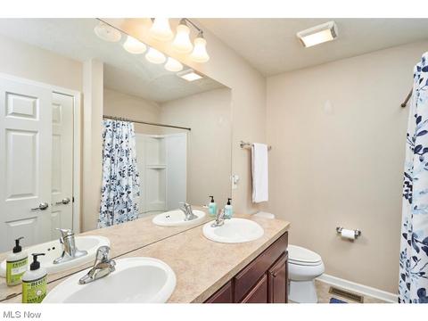 457 Turner Dr, Copley, OH 44321 photo 13