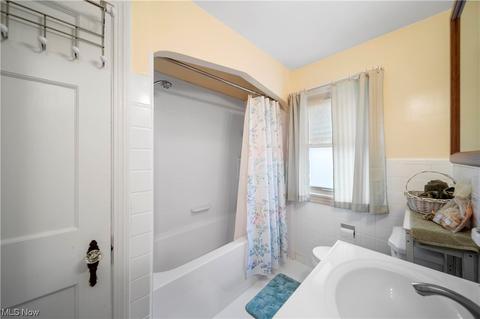 121 E 216th St, Euclid, OH 44123 photo 20