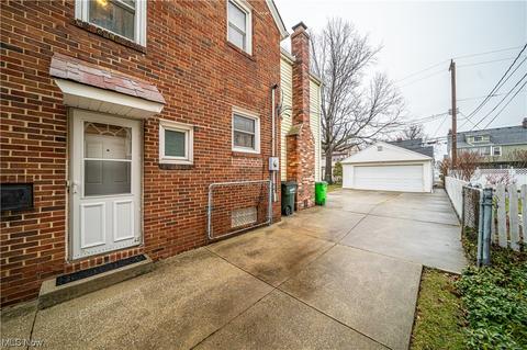 121 E 216th St, Euclid, OH 44123 photo 30