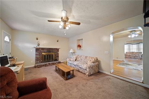 121 E 216th St, Euclid, OH 44123 photo 13