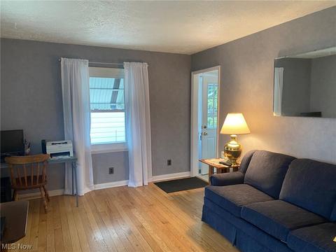418 Ohio St, Elyria, OH 44035 photo 6