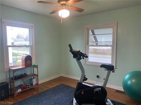 418 Ohio St, Elyria, OH 44035 photo 10