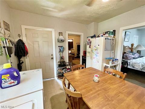 225 Gates Ave, Elyria, OH 44035 photo 15