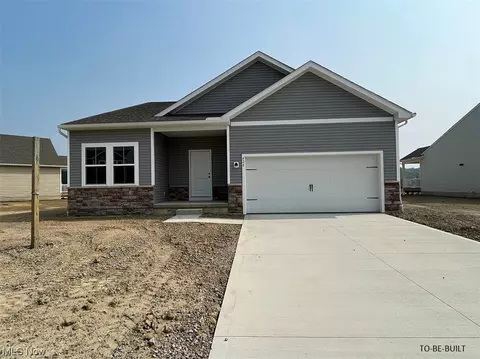 426 River Run Dr, Elyria, OH 44035 photo 1