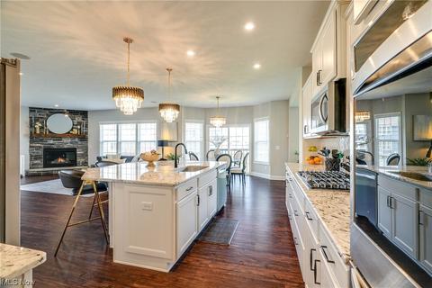 6599 Walnut Ct, Hudson, OH 44236 photo 7
