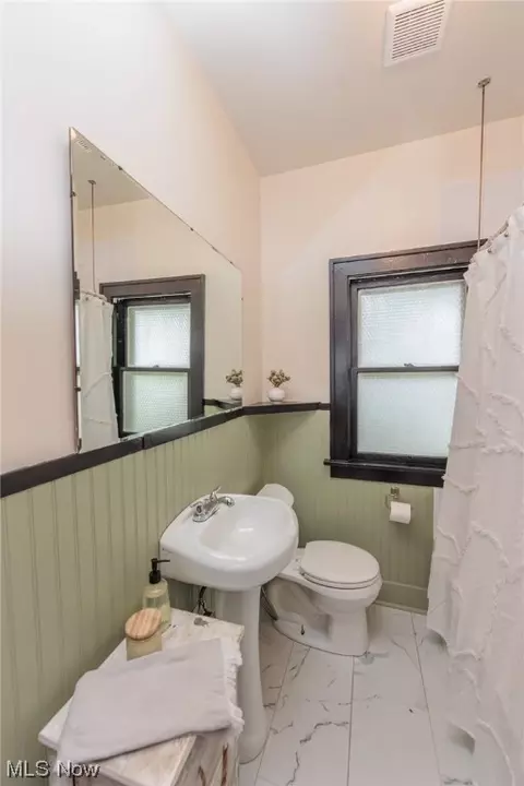 344 Concord Ave, Elyria, OH 44035 photo 18
