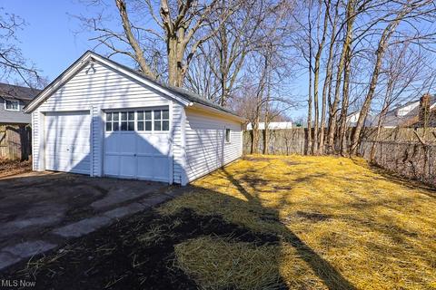 1135 E St, Lorain, OH 44052 photo 23