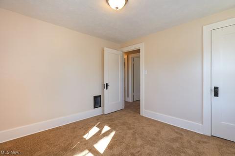 1135 E St, Lorain, OH 44052 photo 15