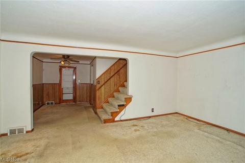 24821 Devoe Ave, Euclid, OH 44123 photo 9