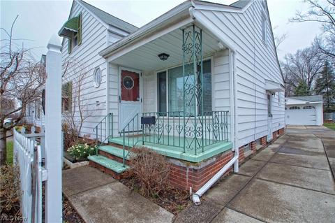24821 Devoe Ave, Euclid, OH 44123 photo 2