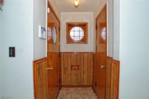 24821 Devoe Ave, Euclid, OH 44123 photo 11