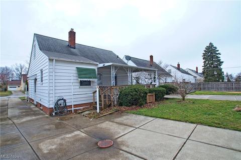 24821 Devoe Ave, Euclid, OH 44123 photo 27