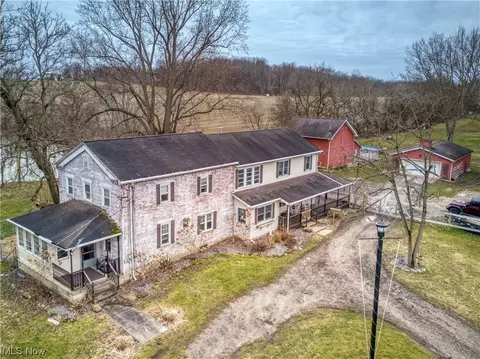 9 State Route 14, North Benton, OH 44449