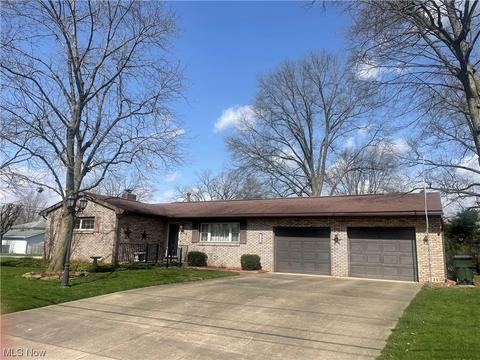 125 E 16th St, Dover, OH 44622 photo 1