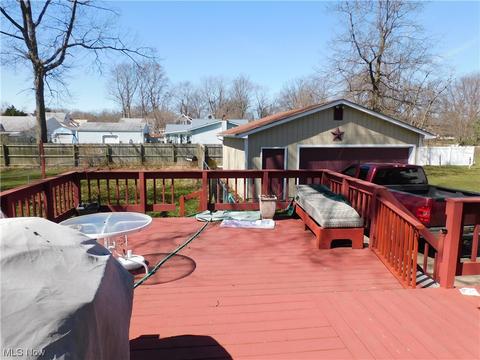 927 Ohio Ave, Ashtabula, OH 44004 photo 6