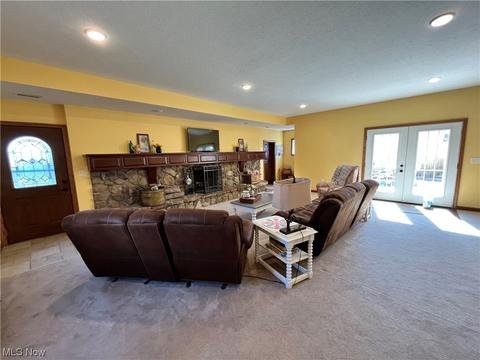 116 E 21st St, Dover, OH 44622 photo 12