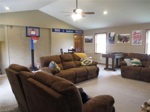 116 E 21st St, Dover, OH 44622 photo 24