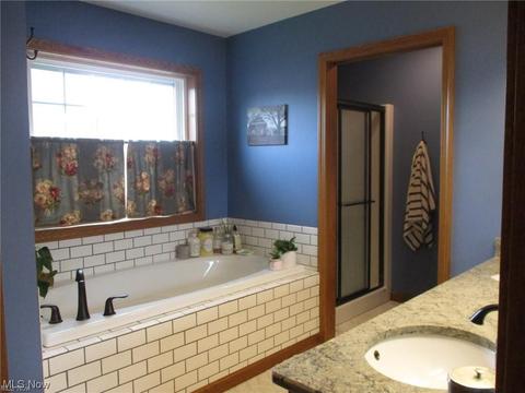 116 E 21st St, Dover, OH 44622 photo 18