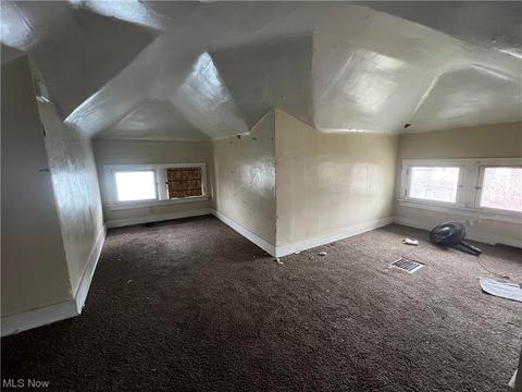 171 E Mapledale Ave, Akron, OH 44301 photo 18