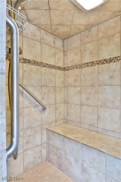533 Spring St, Struthers, OH 44471 photo 13