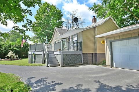 533 Spring St, Struthers, OH 44471 photo 1