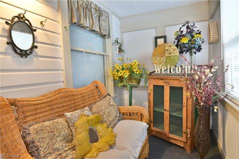 533 Spring St, Struthers, OH 44471 photo 5