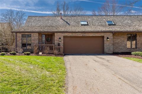6105 Cedar Ln NW, Canton, OH 44708 photo 1