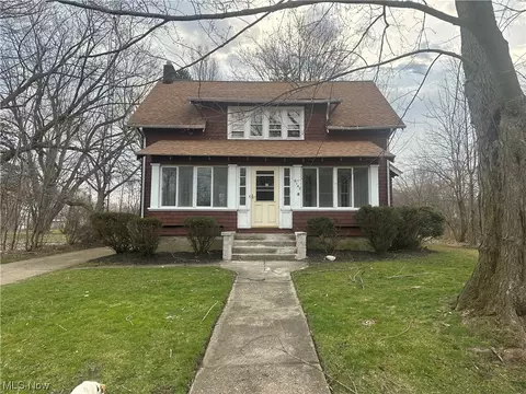 6142 Lucas Ave, Ashtabula, OH 44004 photo 1