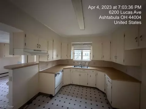 6142 Lucas Ave, Ashtabula, OH 44004 photo 5