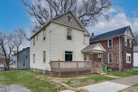 430 E Summit St, Alliance, OH 44601 photo 2
