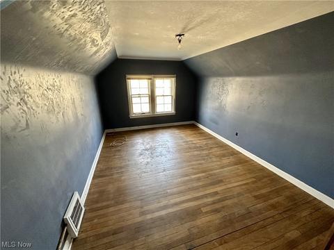 44 E 221st St, Euclid, OH 44123 photo 11