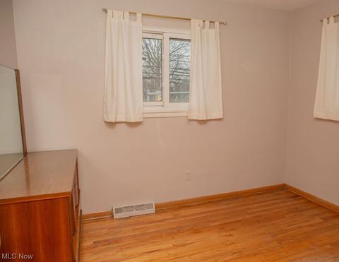 725 E 260th St, Euclid, OH 44132 photo 19